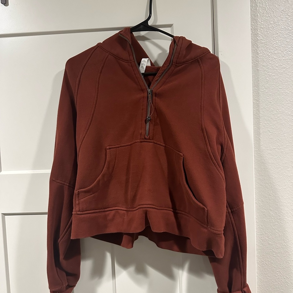 Lululemon Scuba